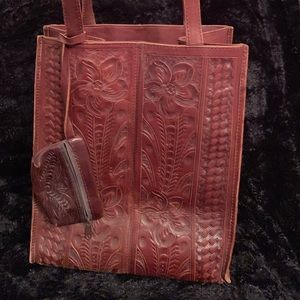 Leaders in Leather tooled leather tote